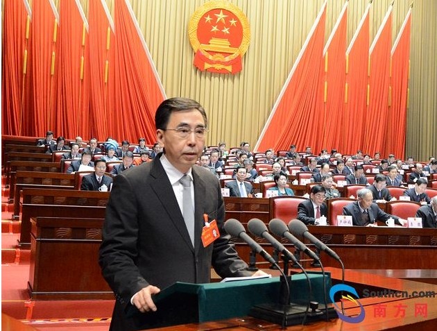朱小丹在广东省十二届人大二次会议开幕式上作2013年广东省政府工作报告